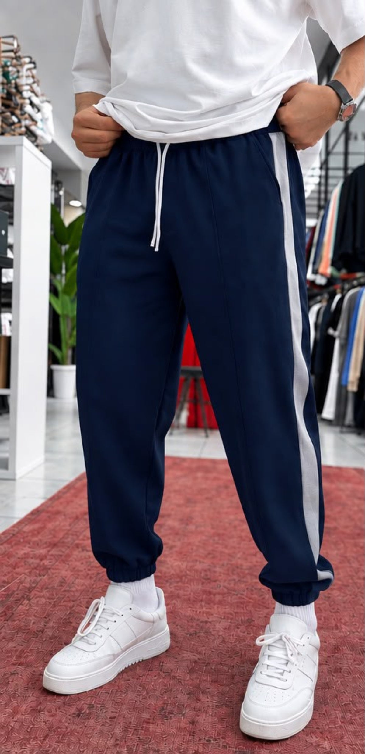 Pantalon homme – bleu marine & bande grise